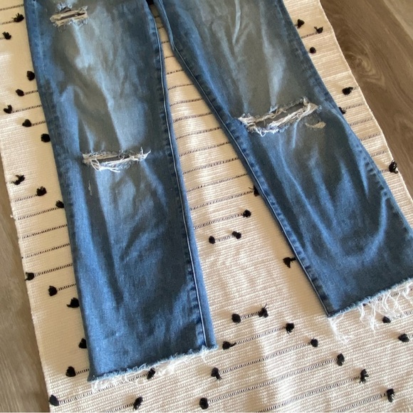 Level 99 Distressed Jeans - Picture 3 of 10